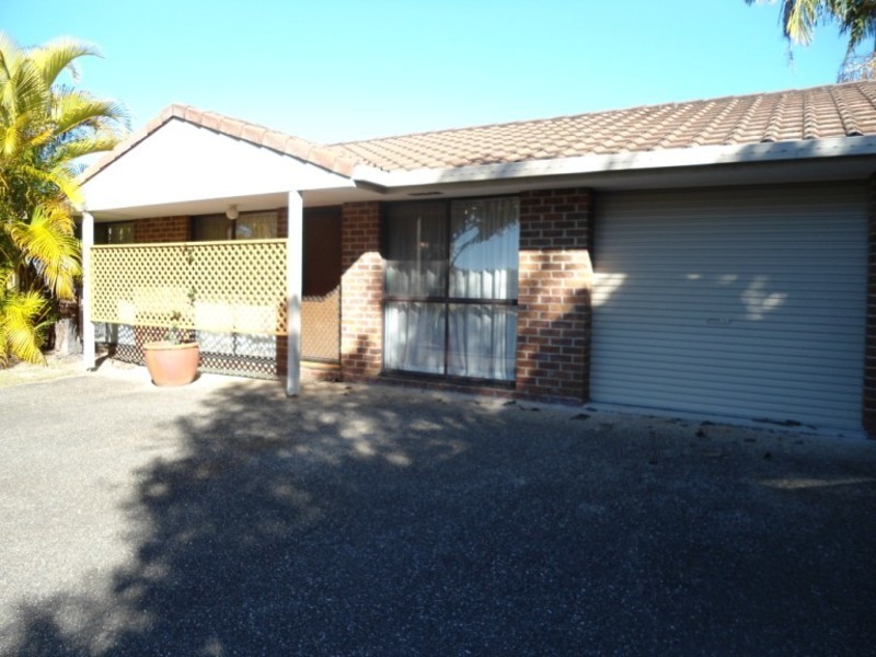 1/22 Nina Parade, Arundel QLD 4214