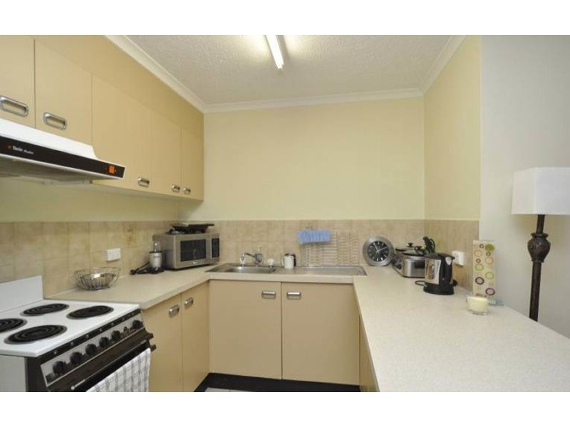 25/160 Frank Street, Labrador QLD 4215