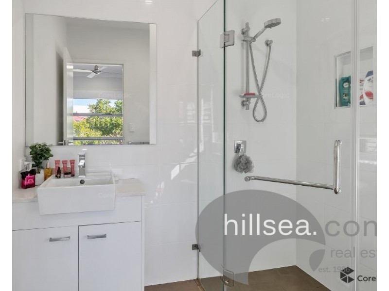 2/19 Joshua Place, Oxenford QLD 4210