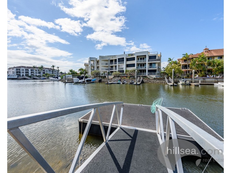 31/75-77 Bayview Street, Runaway Bay QLD 4216