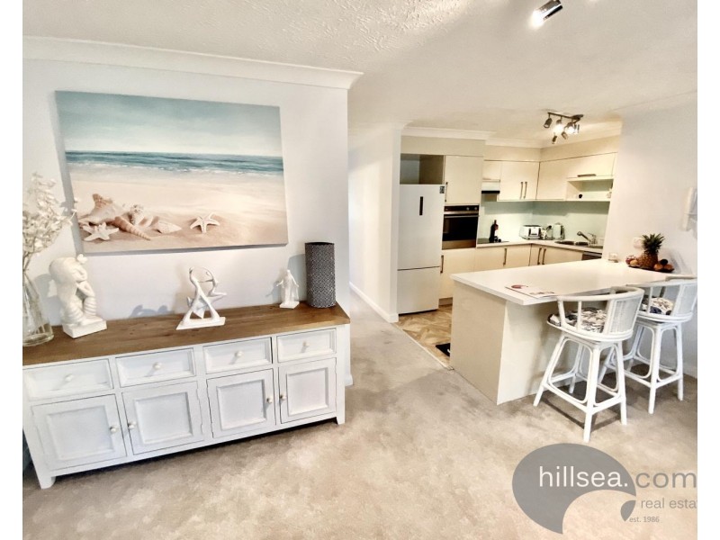 16/48 The Esplanade, Paradise Point QLD 4216
