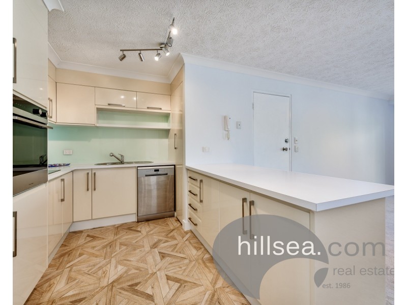 16/48 The Esplanade, Paradise Point QLD 4216