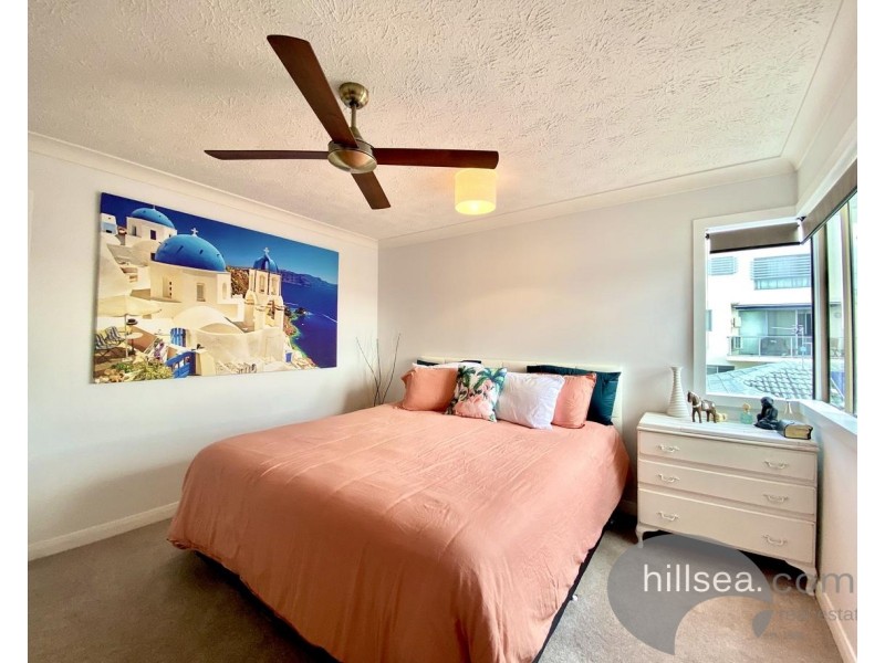 16/48 The Esplanade, Paradise Point QLD 4216