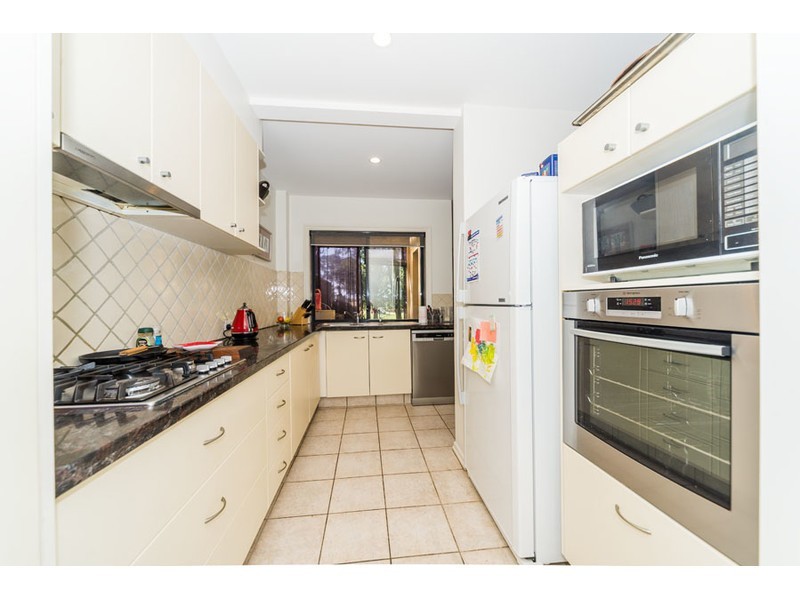 41 Ballybunyon Crescent, Hope Island QLD 4212