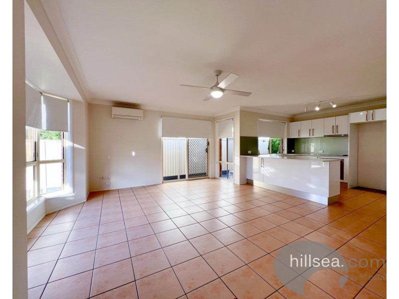 1/28 Drake Avenue, Paradise Point QLD 4216