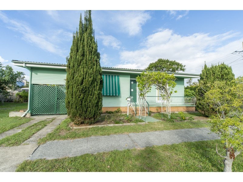 15 Nemara Street, Biggera Waters QLD 4216