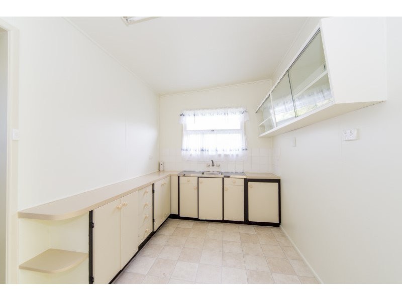 15 Nemara Street, Biggera Waters QLD 4216