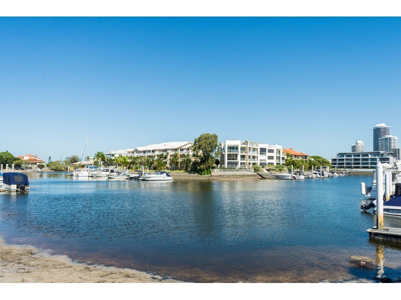 45/22 Jennifer Avenue, Runaway Bay QLD 4216