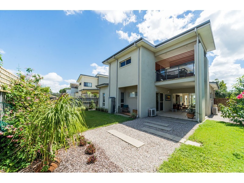 10 Cova Boulevard, Hope Island QLD 4212