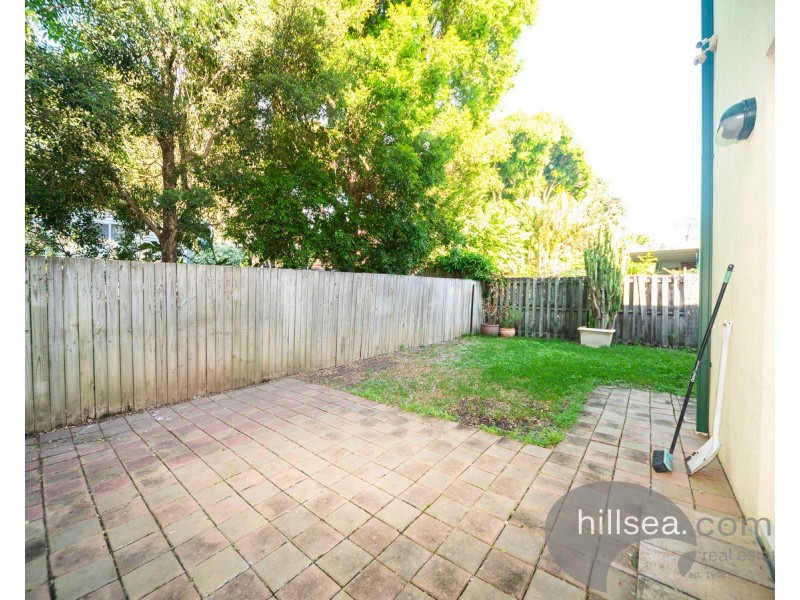 4/30 Government Road, Labrador QLD 4215