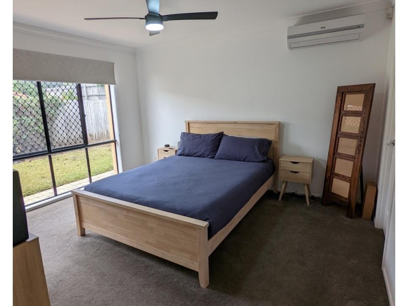 13 Breakspear Road, Molendinar QLD 4214