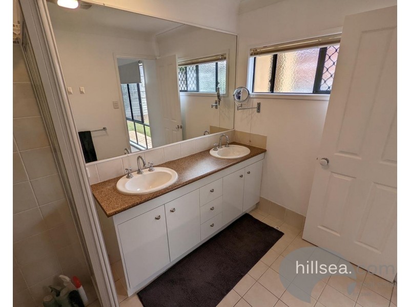 13 Breakspear Road, Molendinar QLD 4214