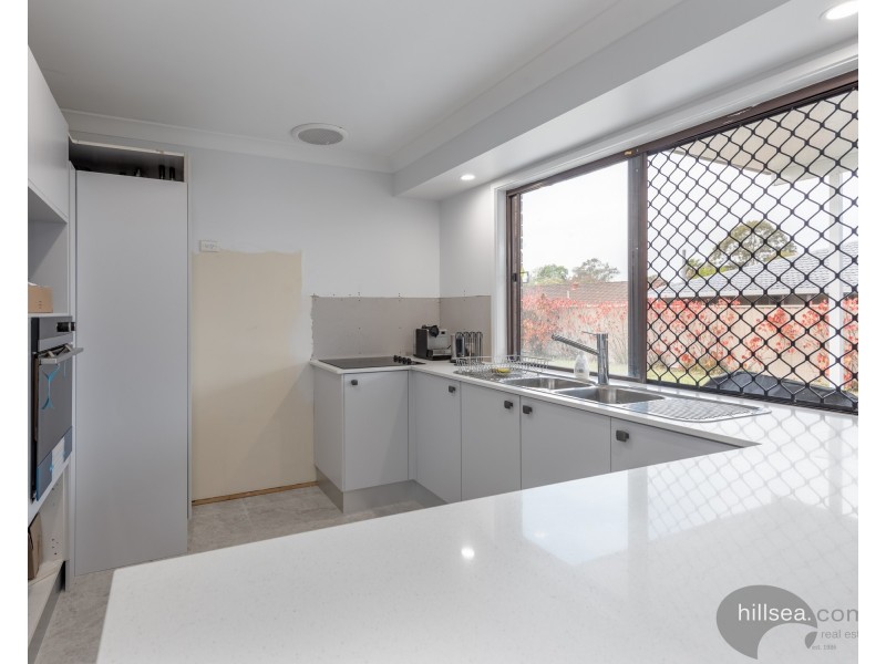 7 Minden Crescent, Helensvale QLD 4212