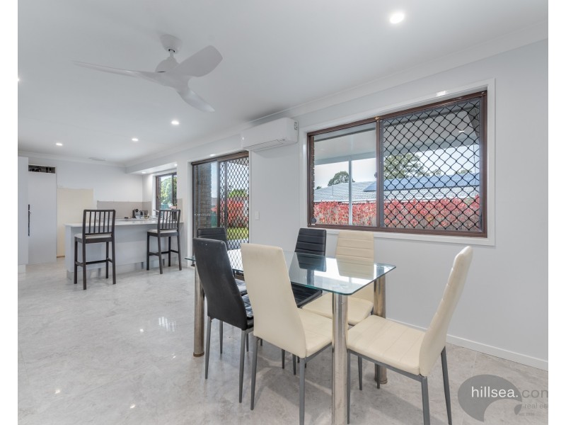 7 Minden Crescent, Helensvale QLD 4212