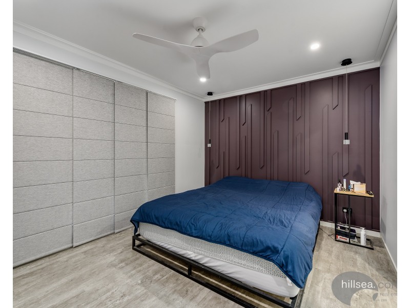 7 Minden Crescent, Helensvale QLD 4212