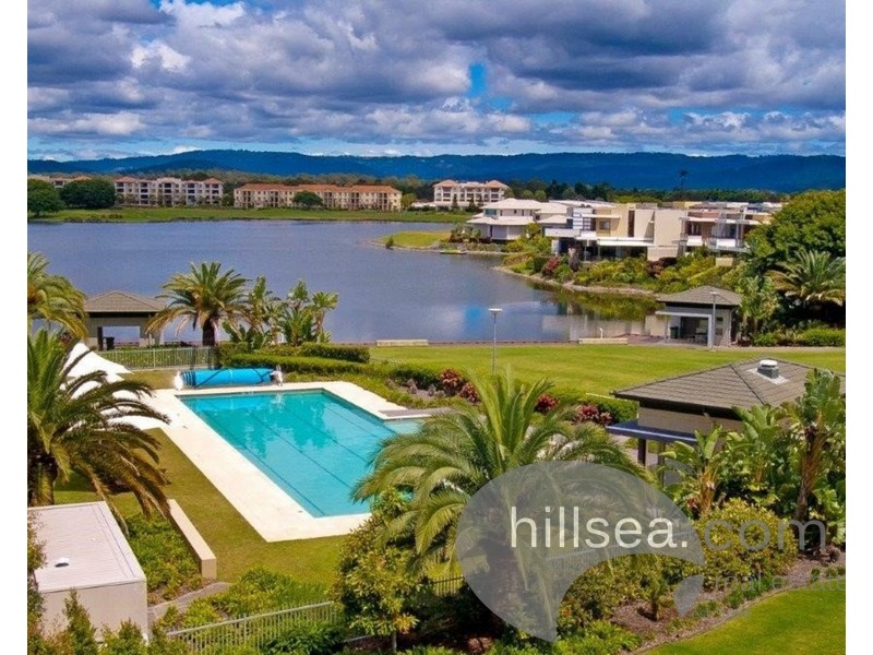 7006 Phoenix Palms Drive, Hope Island QLD 4212