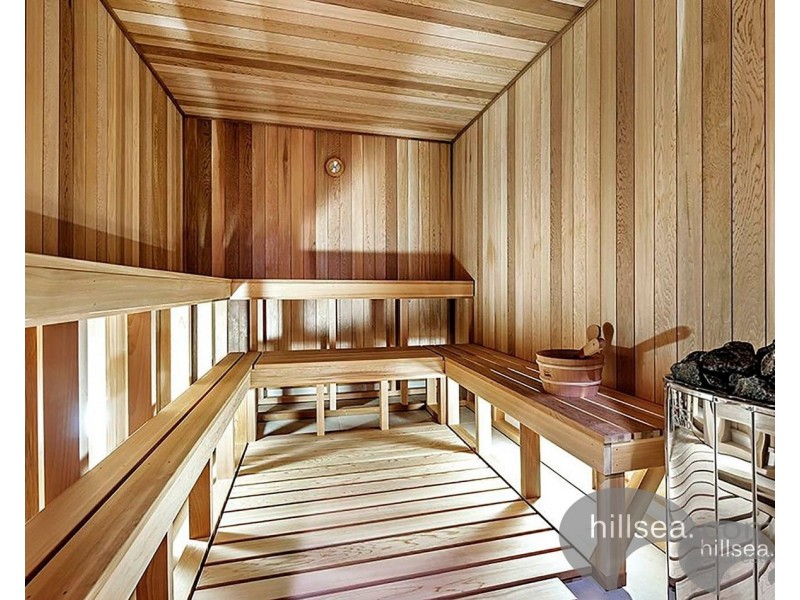 5207/5 Harbour Side Court, Biggera Waters QLD 4216