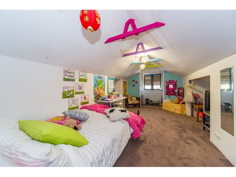 60 Markham Avenue, Runaway Bay QLD 4216