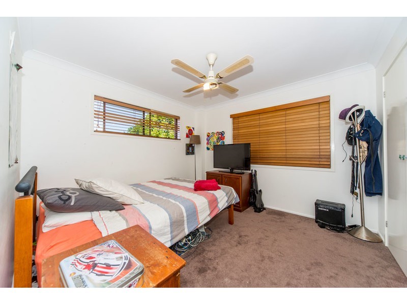 60 Markham Avenue, Runaway Bay QLD 4216