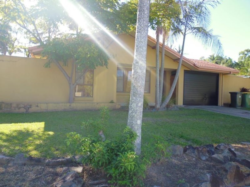 8 Wandilla Drive, Helensvale QLD 4212