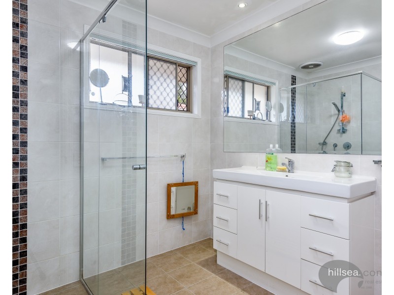 23 Numbat Court, Coombabah QLD 4216