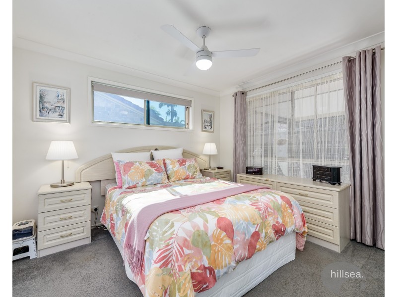 4/167-175 Central Street, Labrador QLD 4215