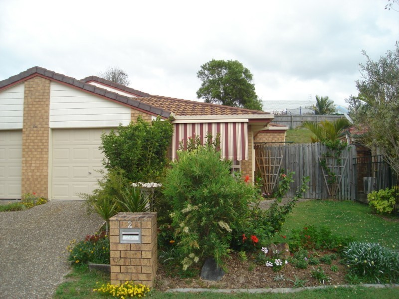 2/83 Cootharaba Drive, Helensvale QLD 4212