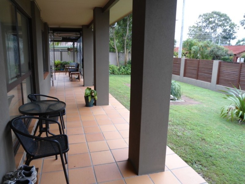 34 Thrush Avenue, Paradise Point QLD 4216