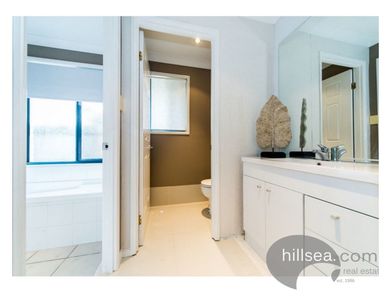 45 Serafina Drive, Helensvale QLD 4212