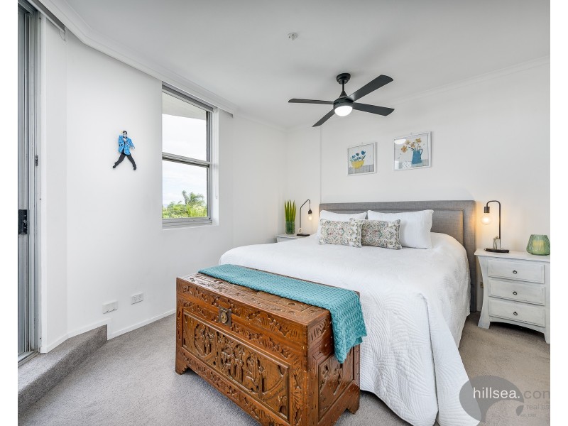 13/15 Brighton Street, Biggera Waters QLD 4216