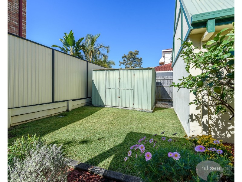 4 Sidney Nolan Drive, Coombabah QLD 4216