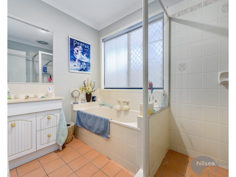 98 Sidney Nolan Drive, Coombabah QLD 4216