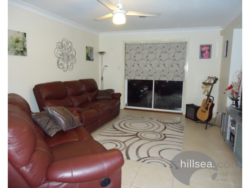 2/25 Kenny Drive, Labrador QLD 4215