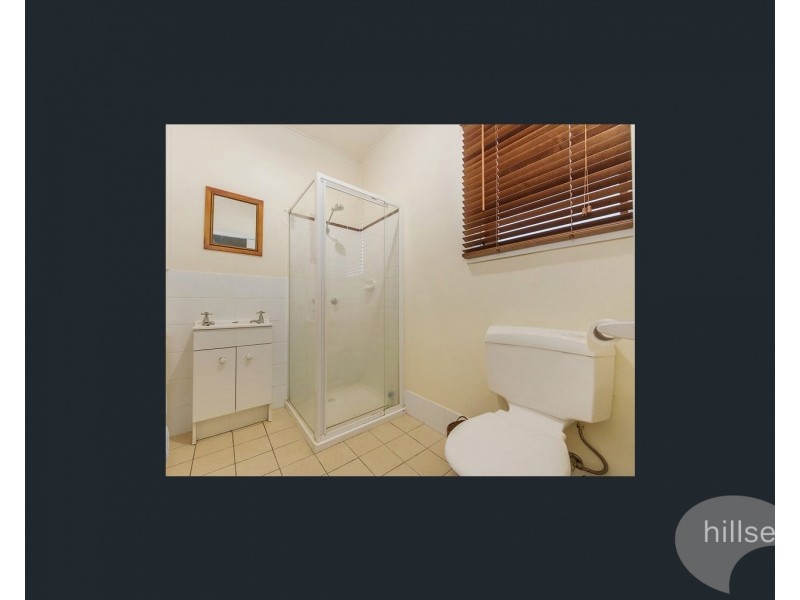 5 Kerr Avenue, Southport QLD 4215