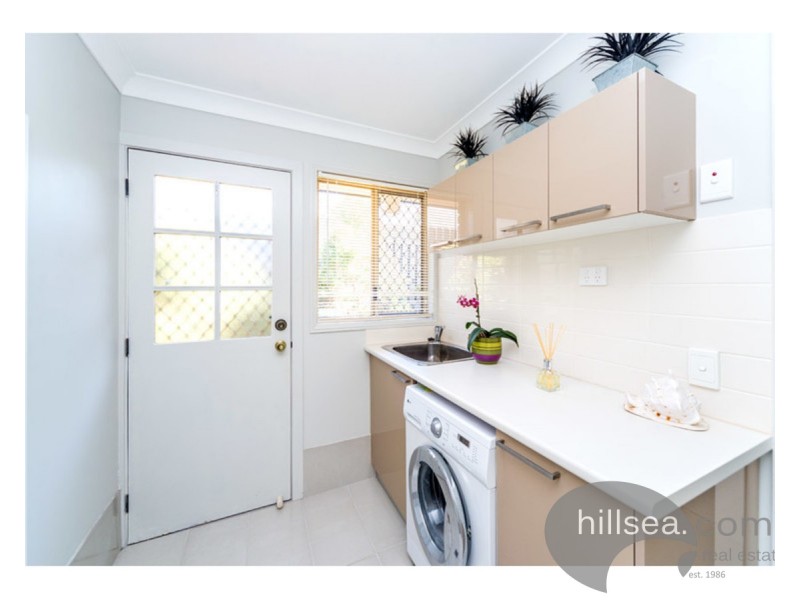 6 Martin Place, Helensvale QLD 4212