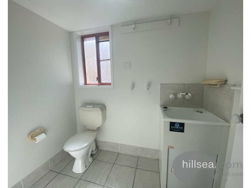 2/107 Greenacre  Drive, Parkwood QLD 4214