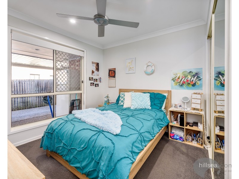 10 Southern Lights Drive, Pimpama QLD 4209