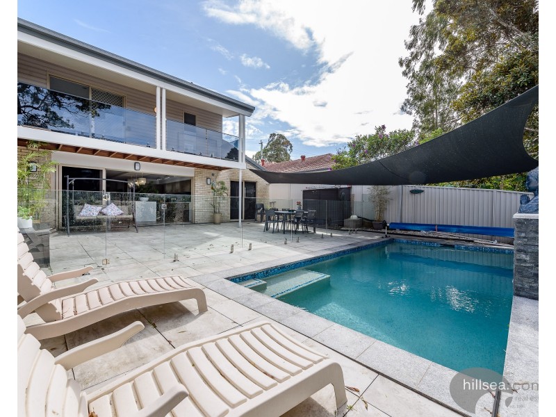 485 Pine Ridge Road, Runaway Bay QLD 4216