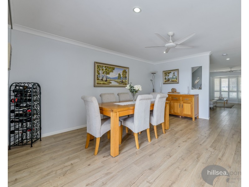 485 Pine Ridge Road, Runaway Bay QLD 4216