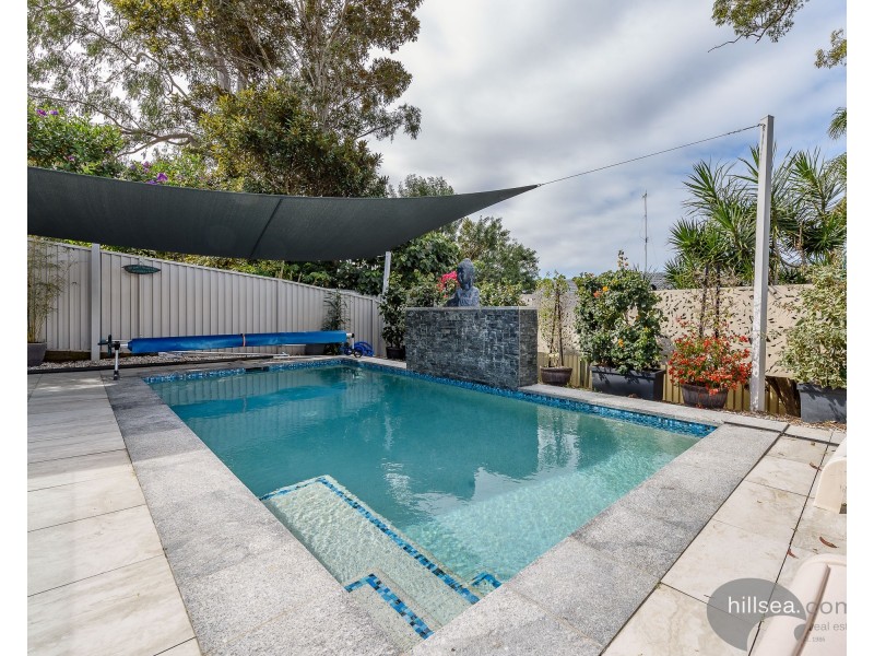 485 Pine Ridge Road, Runaway Bay QLD 4216