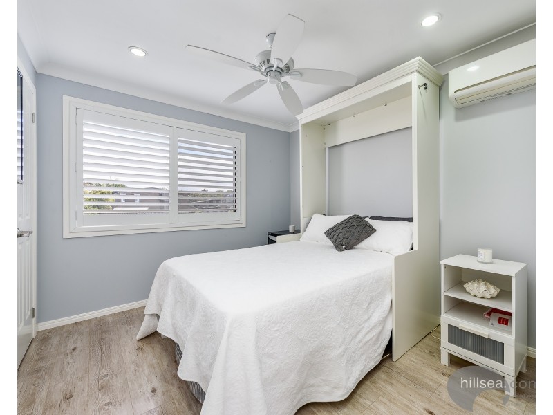 485 Pine Ridge Road, Runaway Bay QLD 4216