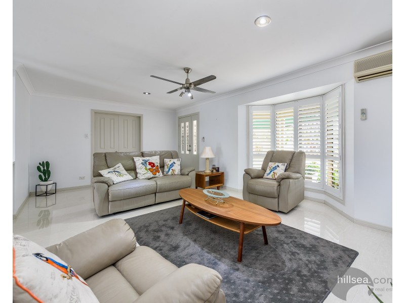 485 Pine Ridge Road, Runaway Bay QLD 4216