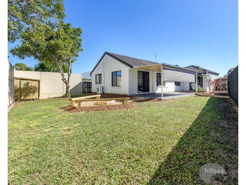 82 Serafina Drive, Helensvale QLD 4212