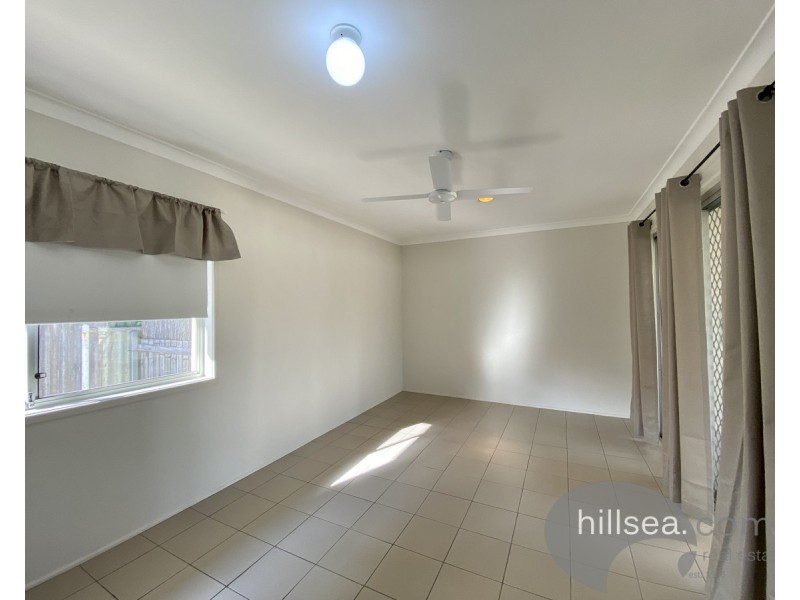 2/4 Geoffrey Avenue, Southport QLD 4215