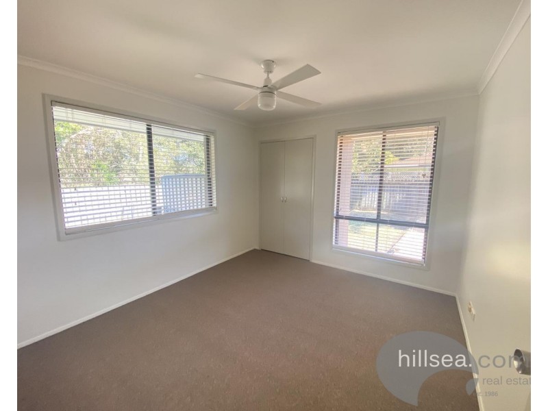2/25 Telopea Street, Labrador QLD 4215