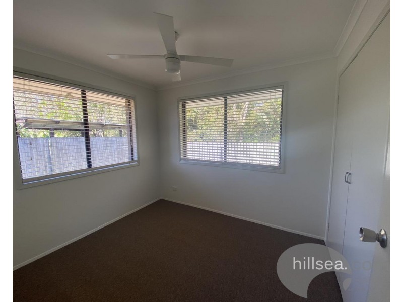 2/25 Telopea Street, Labrador QLD 4215