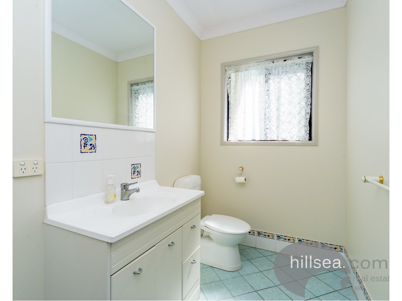 18 Little Hampton Court, Arundel QLD 4214