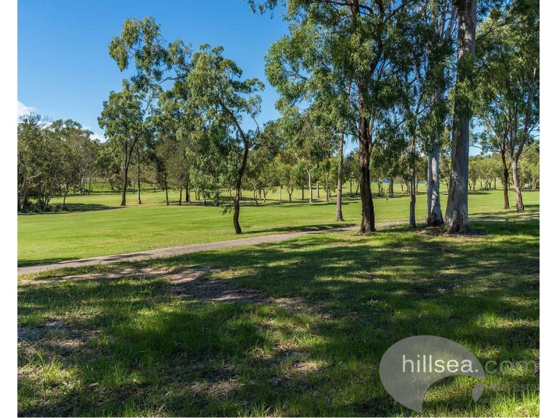 18 Little Hampton Court, Arundel QLD 4214