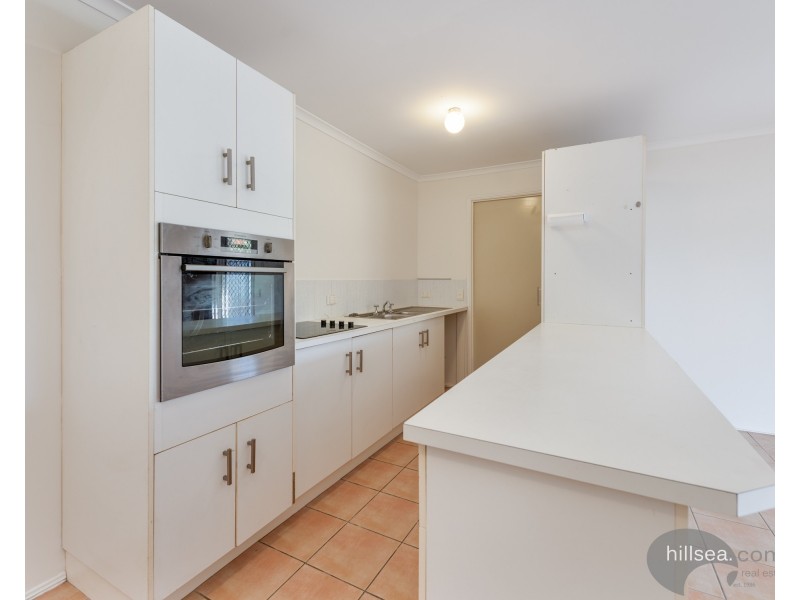 2/2 Oscar Court, Oxenford QLD 4210