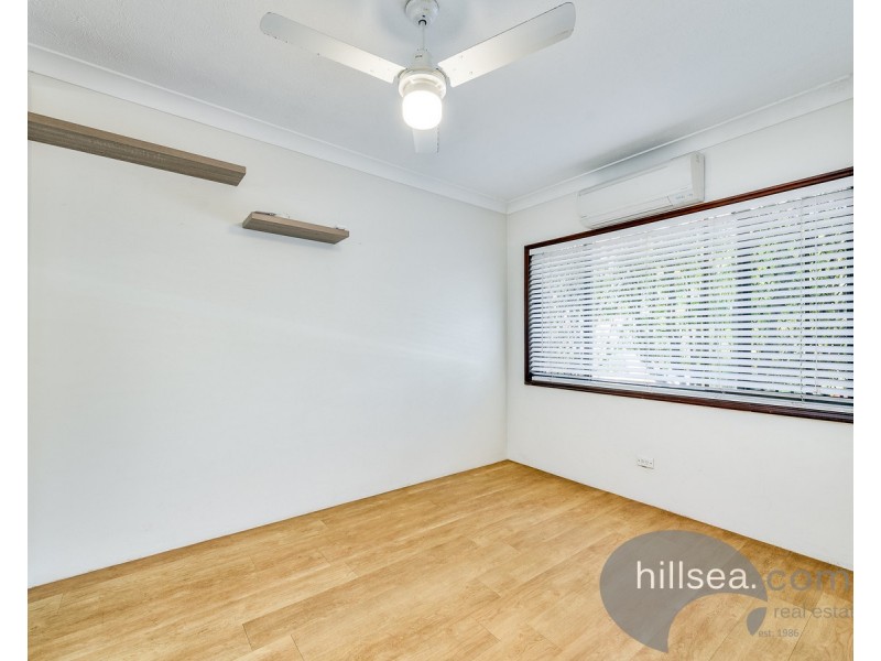 1/268 Marine Parade, Labrador QLD 4215